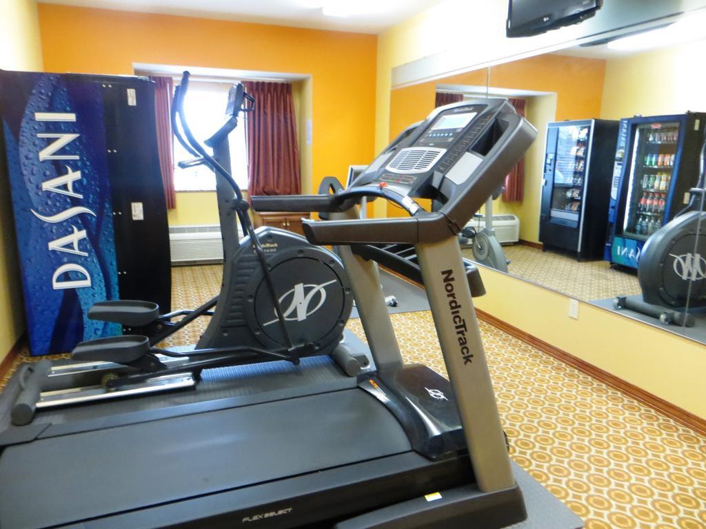 Microtel By Wyndham South Bend Notre Dame University Εξωτερικό φωτογραφία