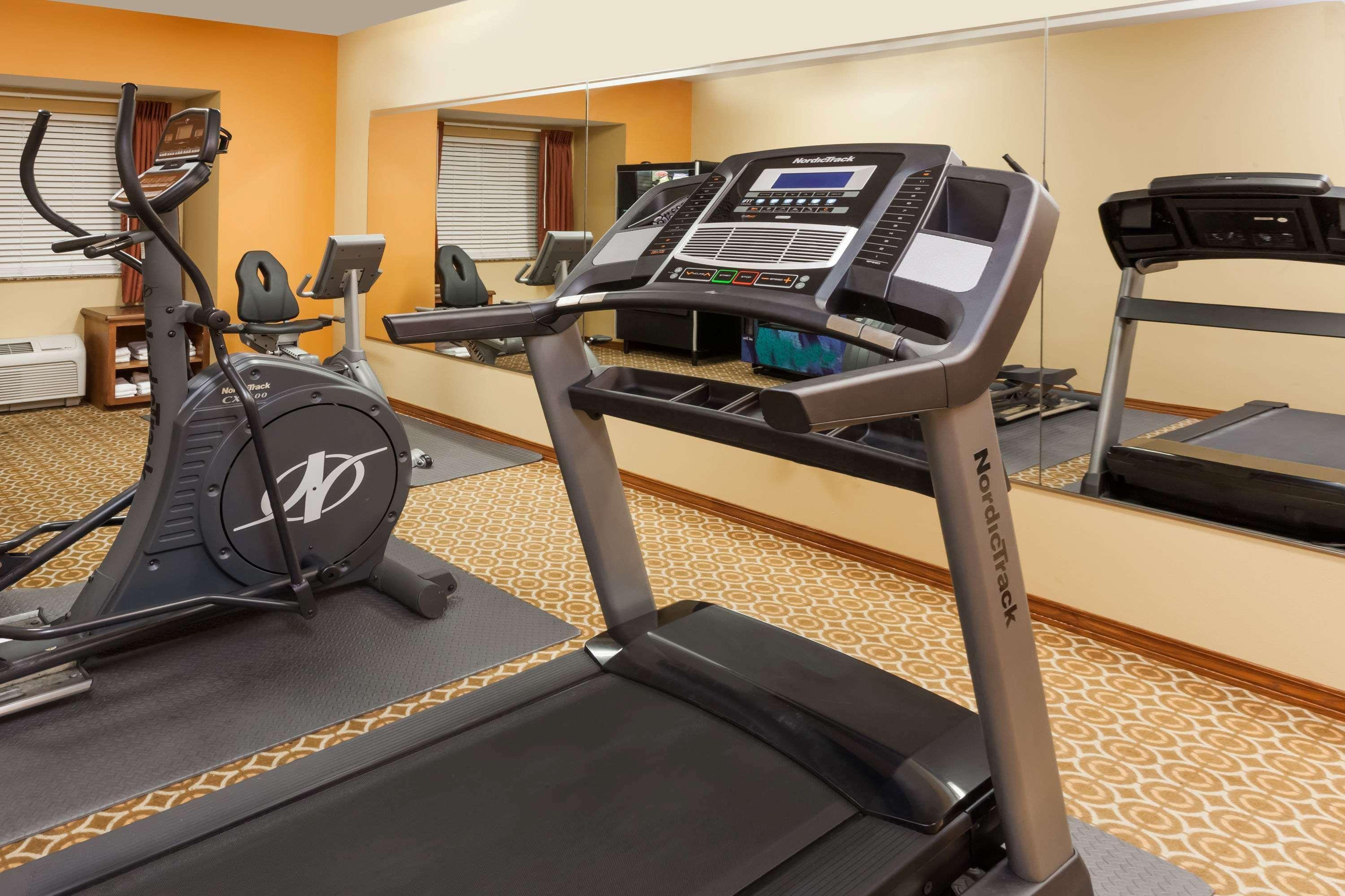 Microtel By Wyndham South Bend Notre Dame University Εξωτερικό φωτογραφία